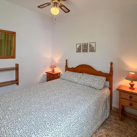 Three Bedroom Cozy In Апартаменты
