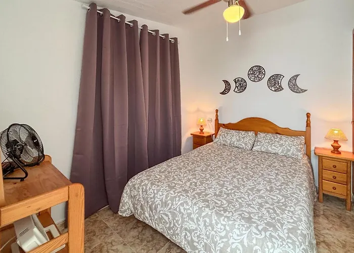 Three Bedroom Cozy In * Torrevieja