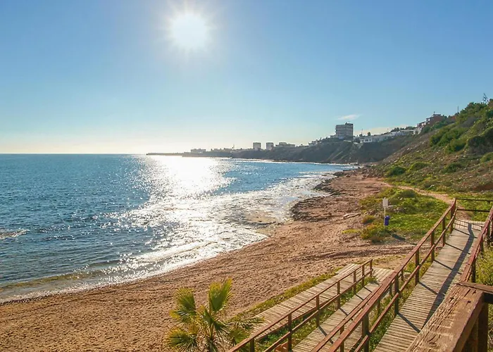 Apartment Three Bedroom Cozy In Torrevieja